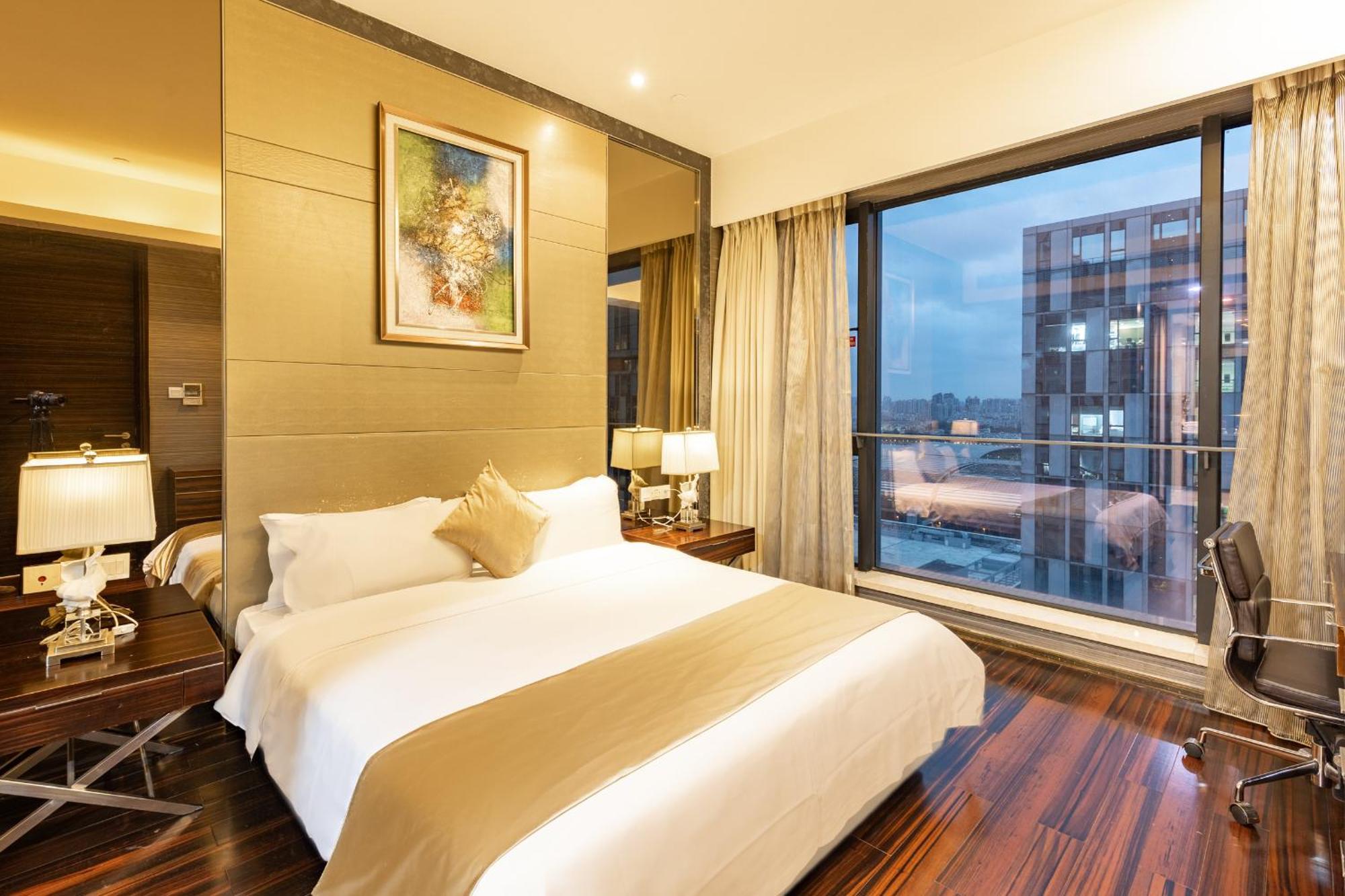 Guangzhou Xing Yi International Apartment - Poly World Branch Екстериор снимка