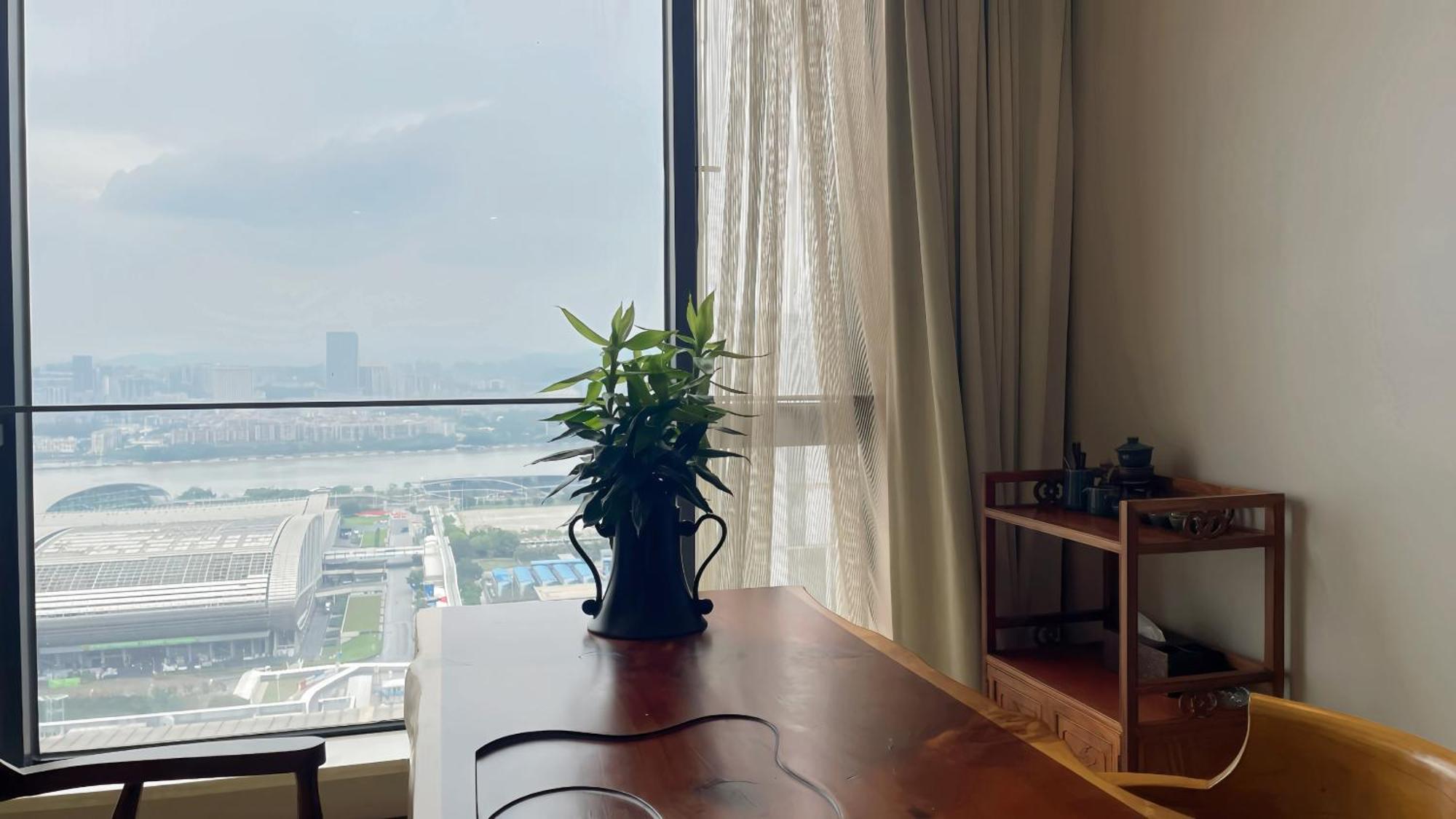 Guangzhou Xing Yi International Apartment - Poly World Branch Екстериор снимка