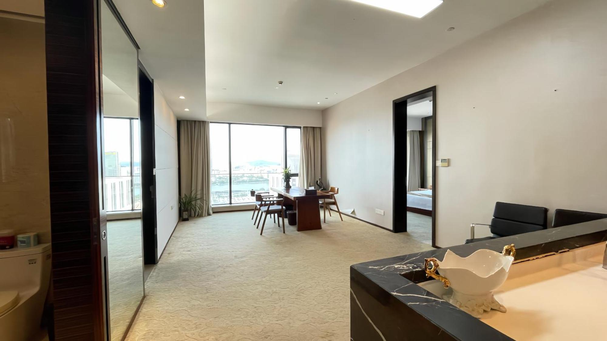 Guangzhou Xing Yi International Apartment - Poly World Branch Екстериор снимка