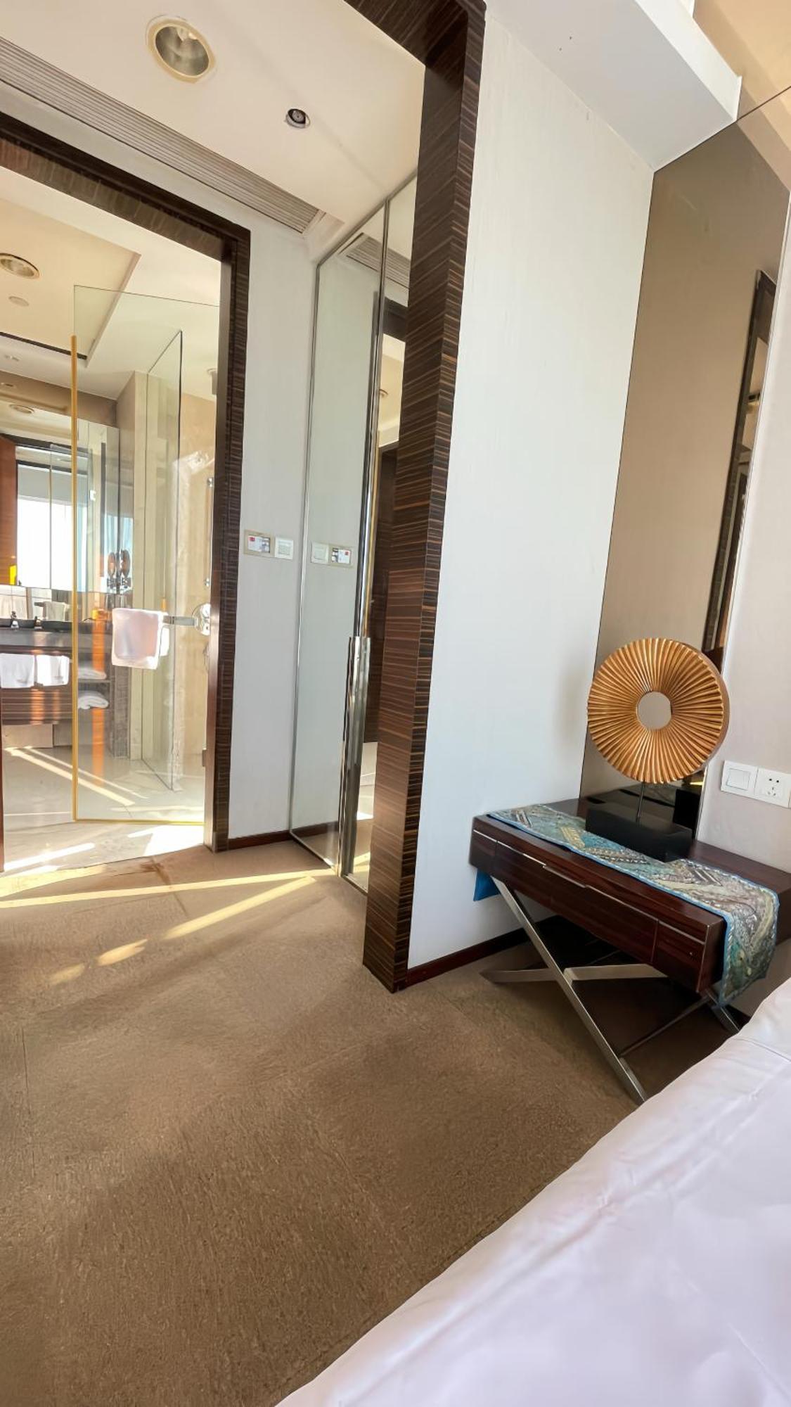 Guangzhou Xing Yi International Apartment - Poly World Branch Екстериор снимка