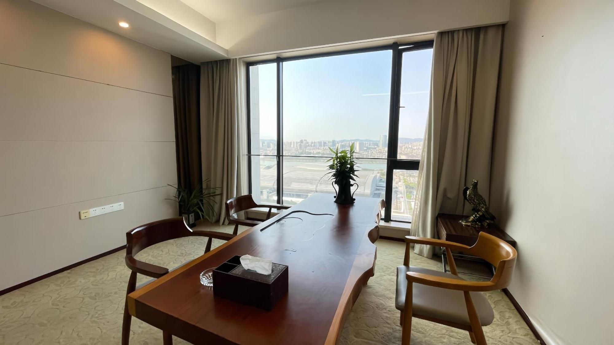 Guangzhou Xing Yi International Apartment - Poly World Branch Екстериор снимка